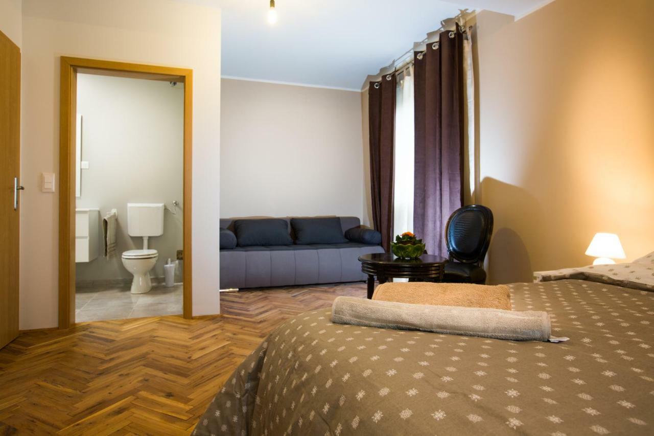 New Rooms & Apartments In Lubiana Esterno foto
